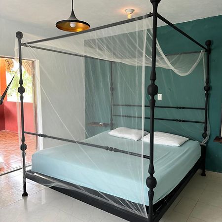 Black Jaguar Hostel บากาลาร์ ภายนอก รูปภาพ
