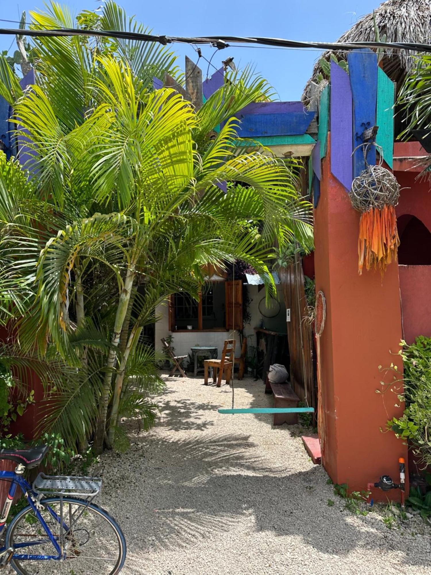 Black Jaguar Hostel บากาลาร์ ภายนอก รูปภาพ